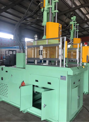 Máquina de moldeo por inyección de plástico vertical rotativa de alta eficiencia