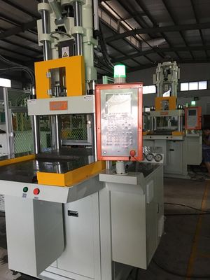 Máquina de moldeo por inyección de placa de una sola diapositiva vertical 55T