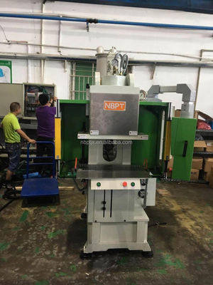 Máquina de inyección vertical Máquina para hacer macetas de plástico